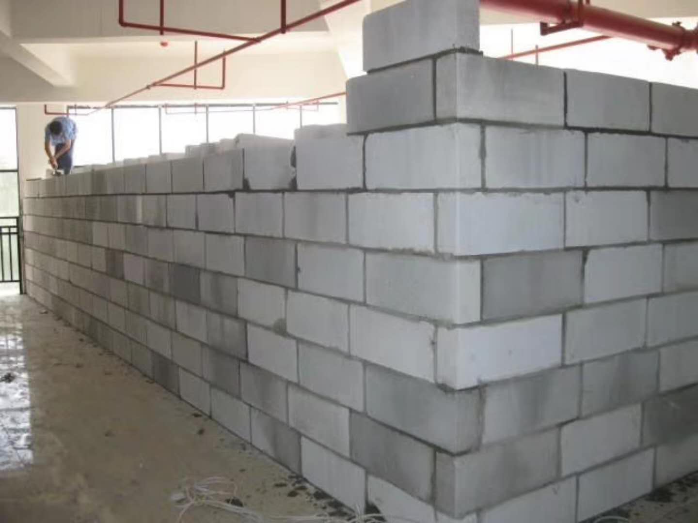 芝山蒸压加气混凝土砌块承重墙静力和抗震性能的研究